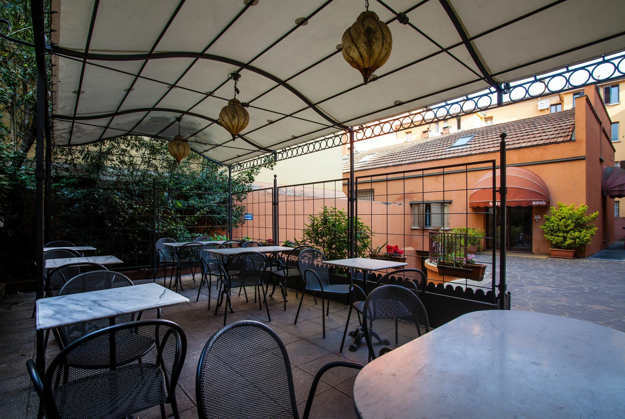 Appartamenti Astoria Bologna Kültér fotó